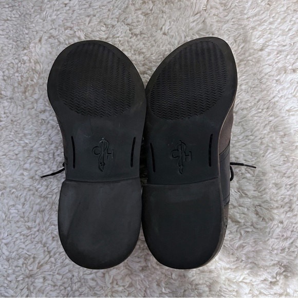 Oxfords_&_Derbys